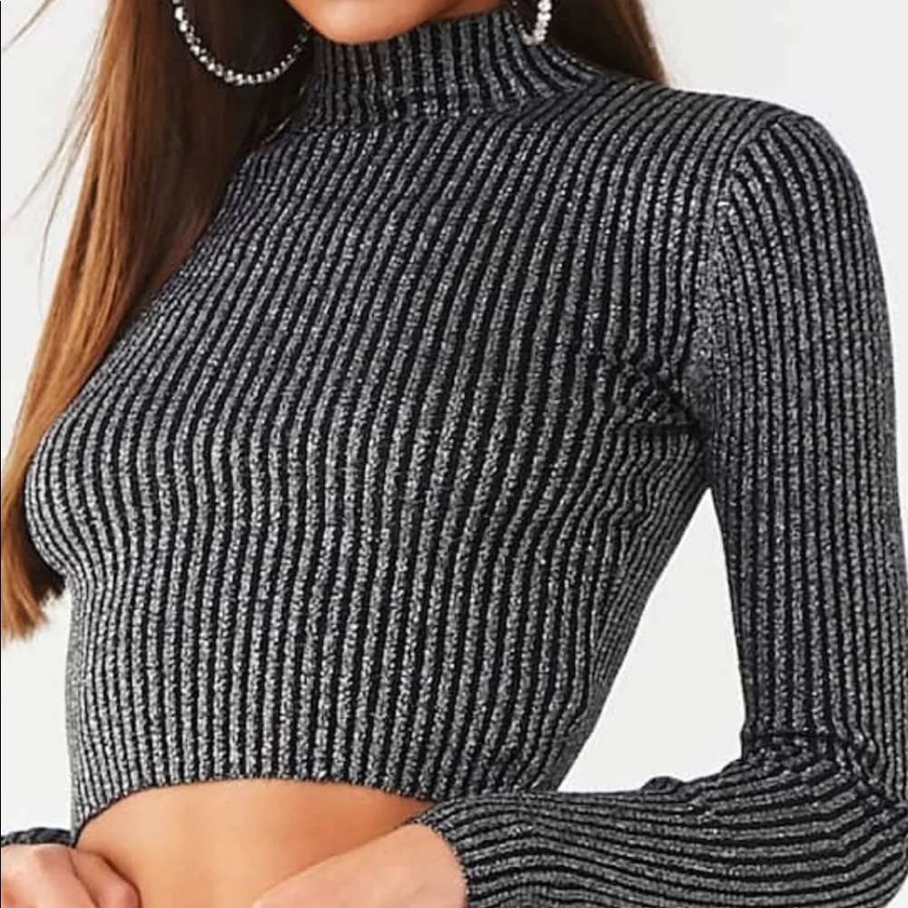 Metallic top